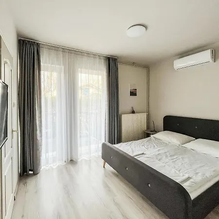 21 Boutique アパートホテル