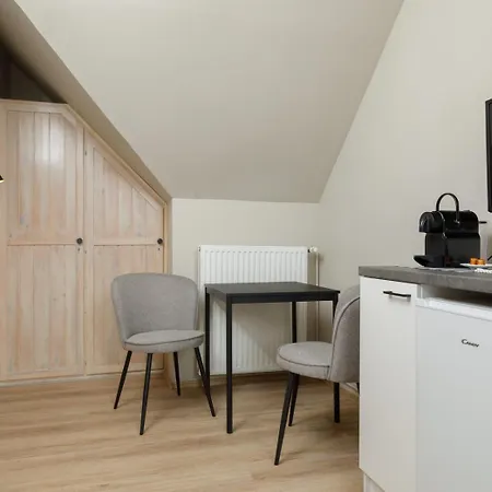 21 Boutique 아파트호텔 발라톤알마디