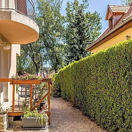 21 Boutique Aparthotel 3*